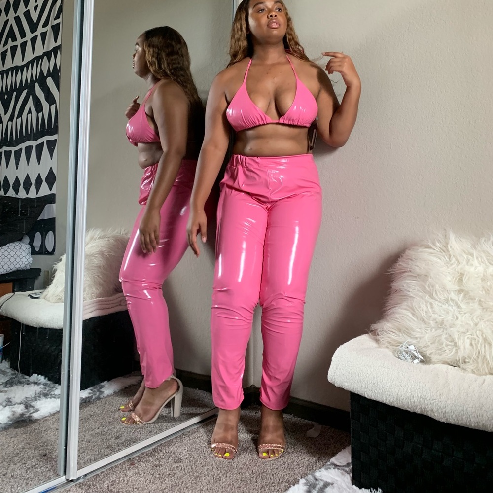 Saweetie pretty little thing collection ( 2 piece)